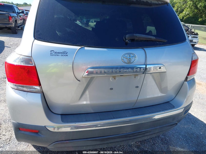 2011 TOYOTA HIGHLANDER VIN: 5TDZK3EH0BS048308