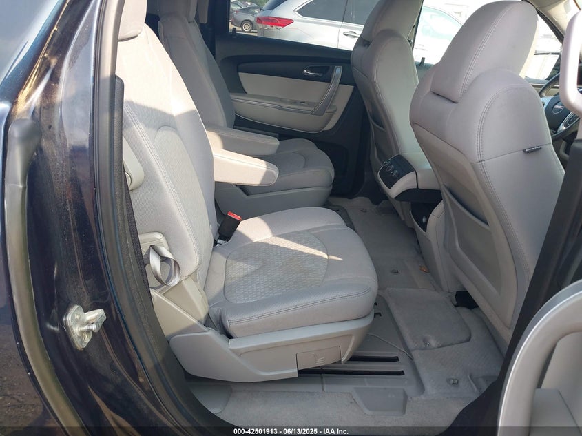 2012 GMC ACADIA VIN: 1GKKVPED7CJ239403