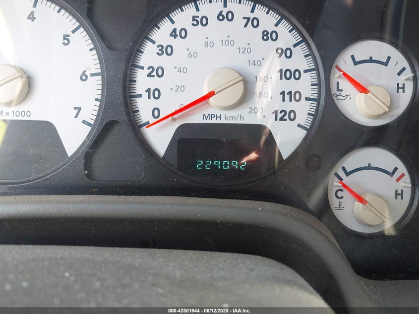 2006 DODGE RAM 1500 VIN: 1D7HU18N46S573029