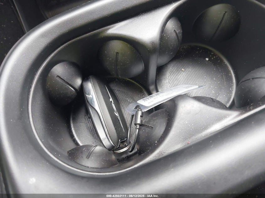 2025 CHRYSLER PACIFICA SELECT - 2C4RC1BG0SR568997