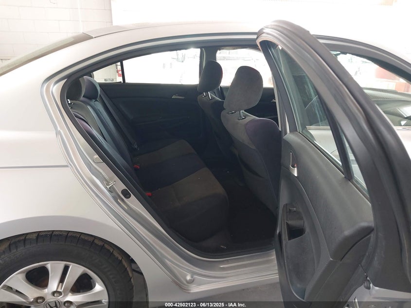2008 HONDA ACCORD VIN: JHMCP26478C063880