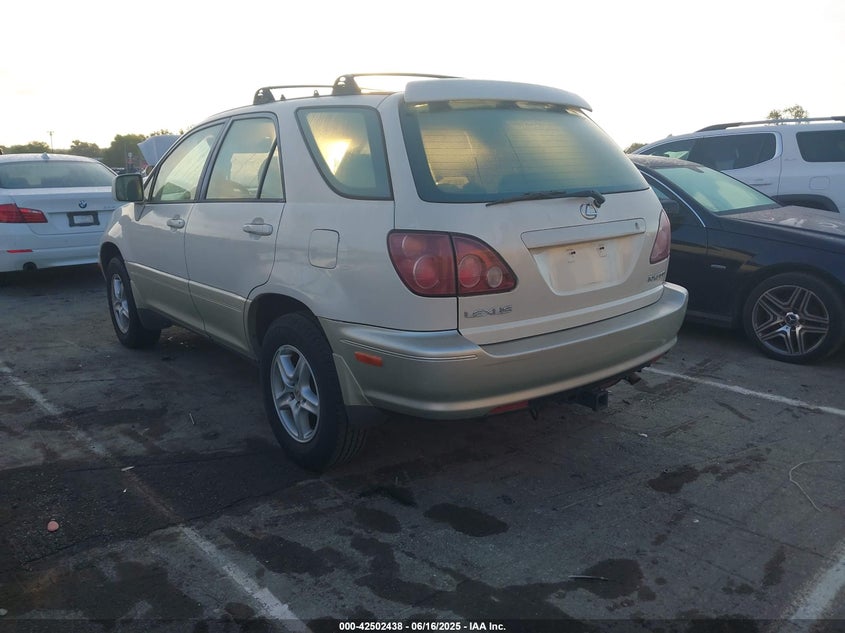 JT6GF10U2X0031869 1999 LEXUS RX photo no. 3