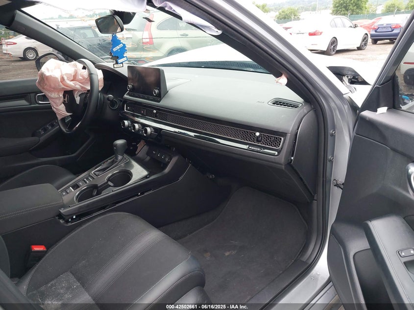 2025 HONDA CIVIC SPORT - 19XFL2H82SE004732