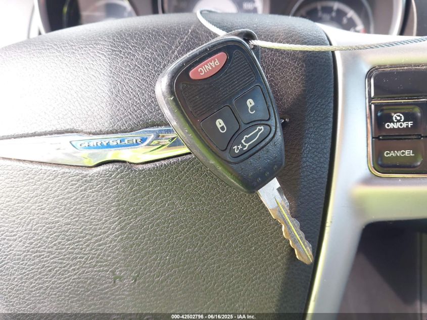 2011 Chrysler 200 Touring VIN: 1C3BC1FB0BN623823 Lot: 42502796