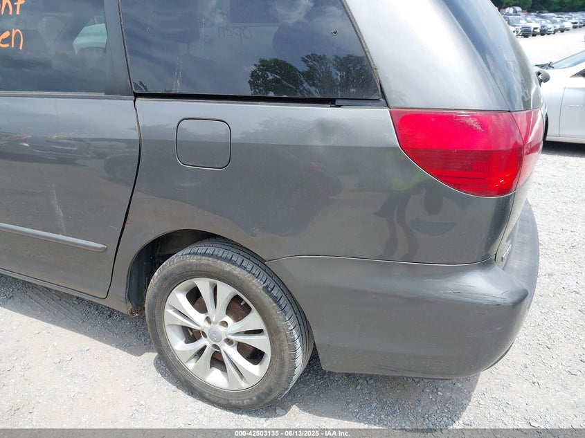 2004 Toyota Sienna Le VIN: 5TDZA23C74S123058 Lot: 42503135