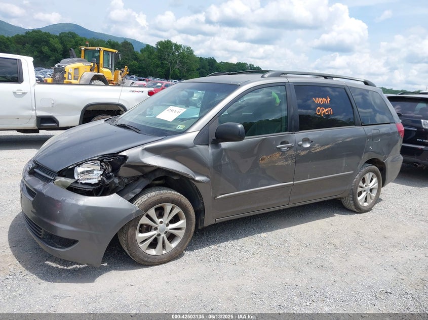 2004 Toyota Sienna Le VIN: 5TDZA23C74S123058 Lot: 42503135