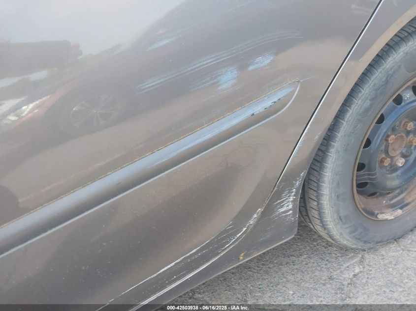 2004 Toyota Camry Le/Xle/Se VIN: 4T1BE32K04U812516 Lot: 42503938