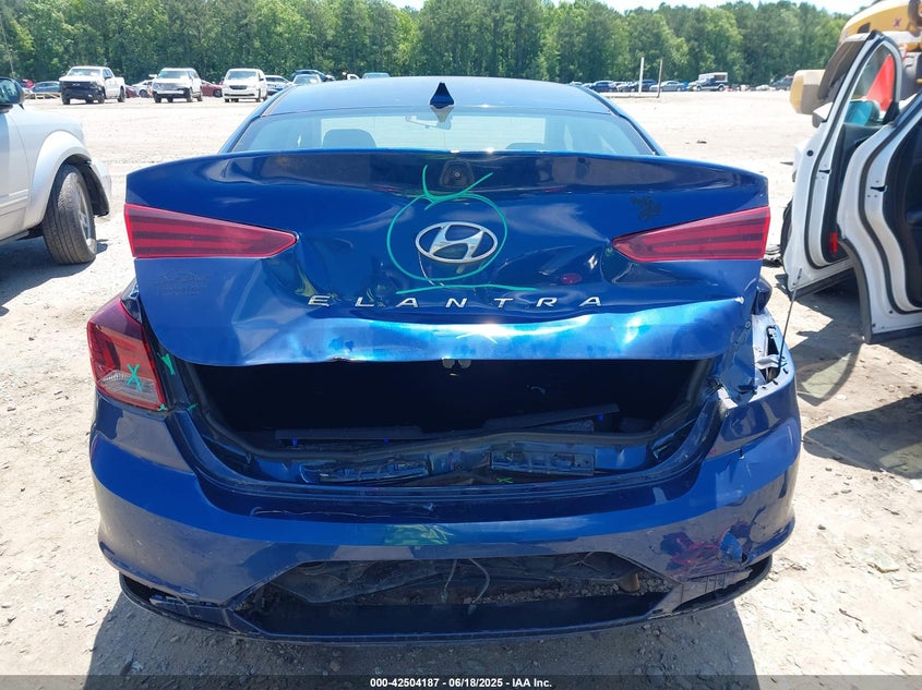 2020 HYUNDAI ELANTRA SEL - 5NPD84LF2LH511881