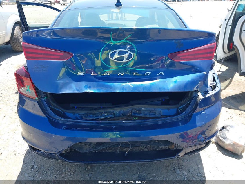2020 HYUNDAI ELANTRA SEL - 5NPD84LF2LH511881