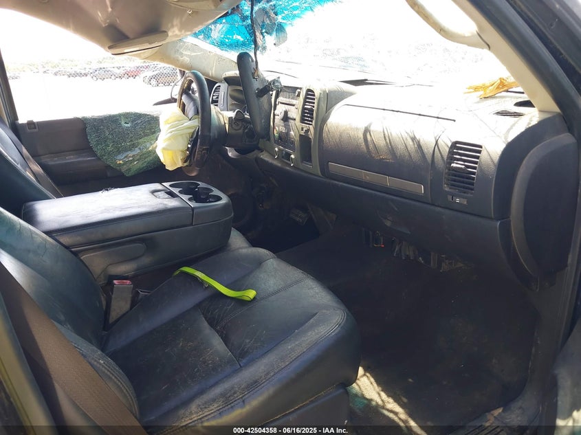 2007 GMC NEW SIERRA VIN: 2GTEK13MX71613195