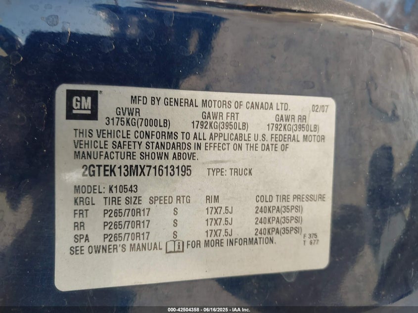 2007 GMC NEW SIERRA VIN: 2GTEK13MX71613195