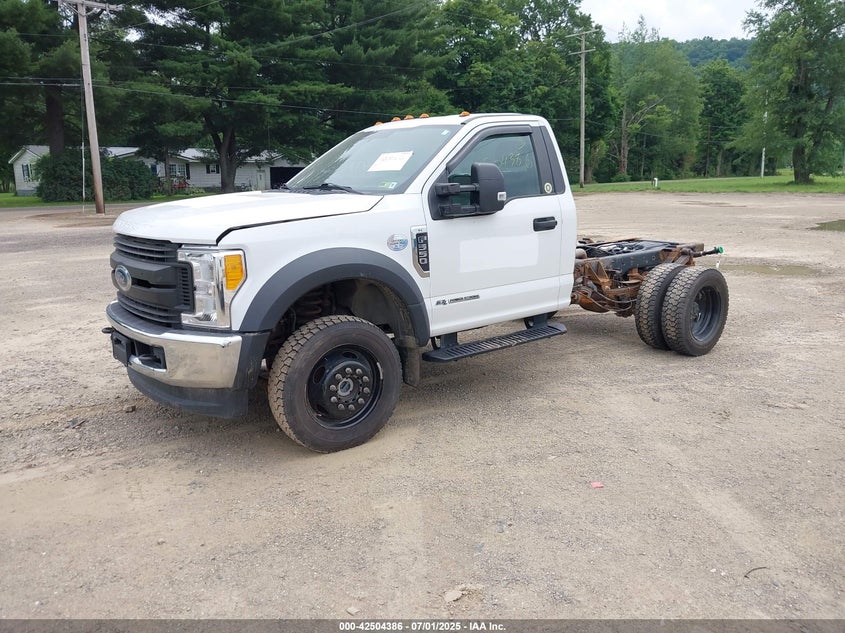 2017 Ford F550, Удар сзади, IAAI, VIN 1FDUF5HT5HEE50491 — фото 2
