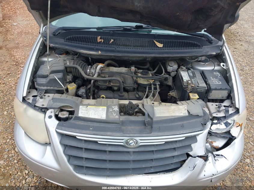 2007 Chrysler Town & Country Touring VIN: 2A4GP54L27R136121 Lot: 42504702