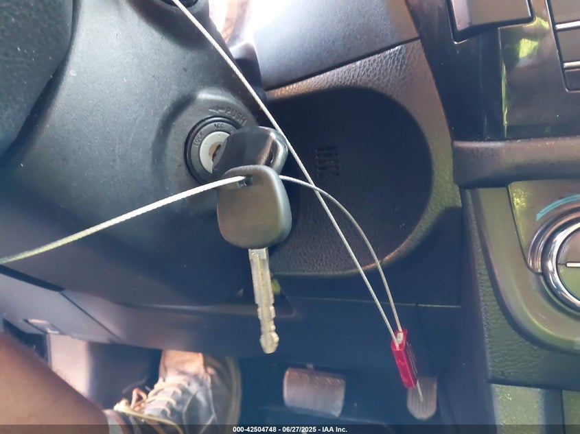 2014 TOYOTA COROLLA LE - 2T1BURHE1EC035533