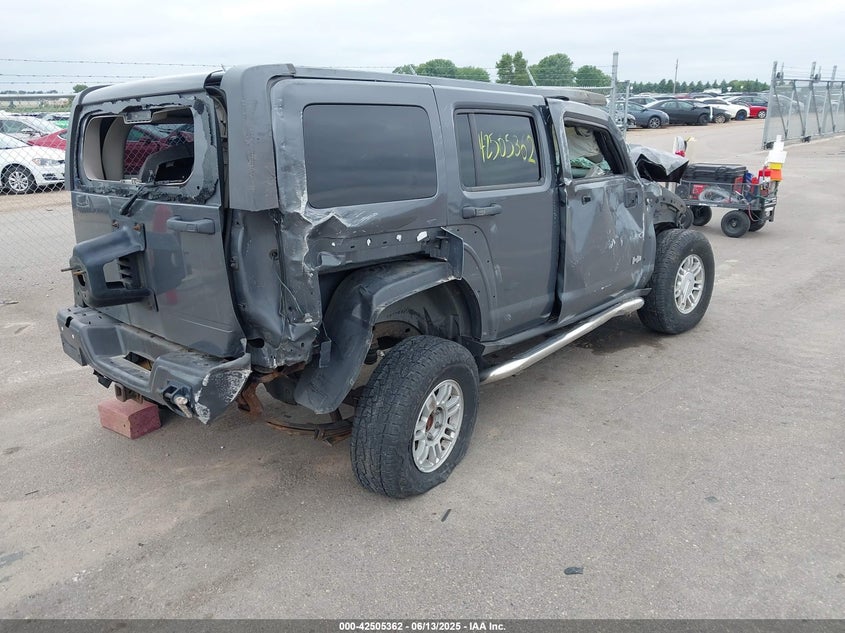 2008 HUMMER H3 SUV VIN: 5GTEN13E988143541