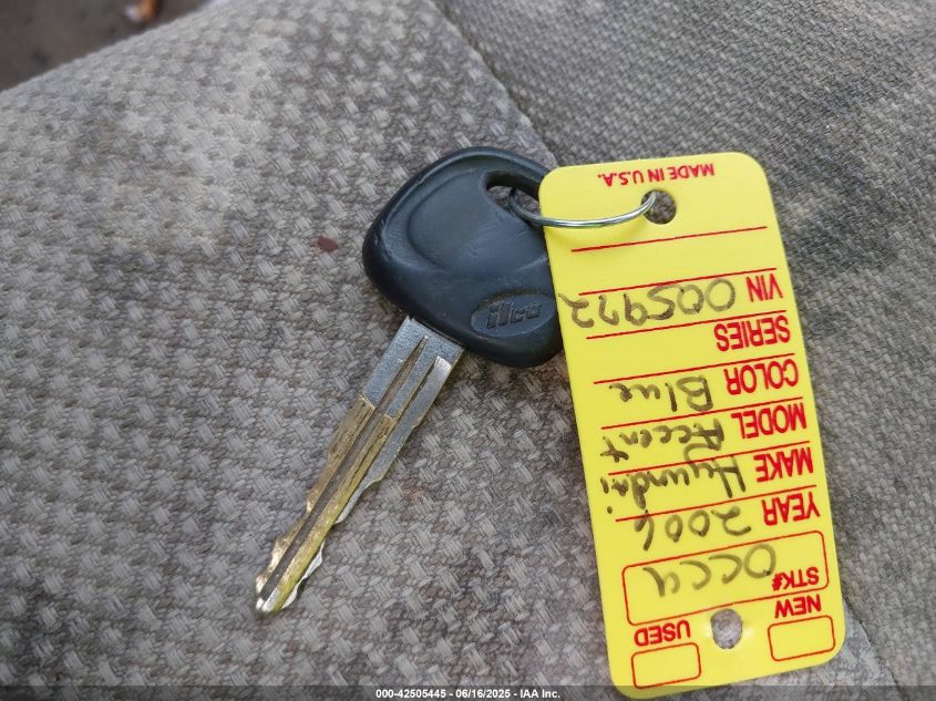 2006 Hyundai Accent Gls VIN: KMHCN46C16U005972 Lot: 42505445