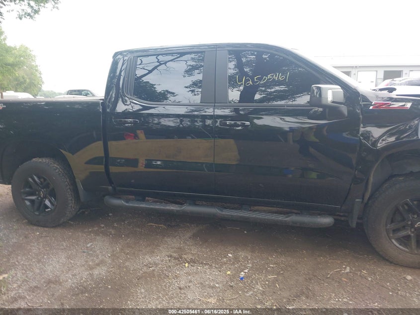 2021 CHEVROLET SILVERADO 1500 4WD  SHORT BED LT TRAIL BOSS - 1GCPYFED8MZ208280