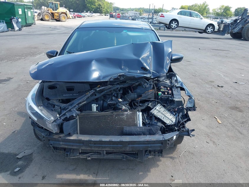 2018 KIA FORTE LX - 3KPFK4A74JE236909