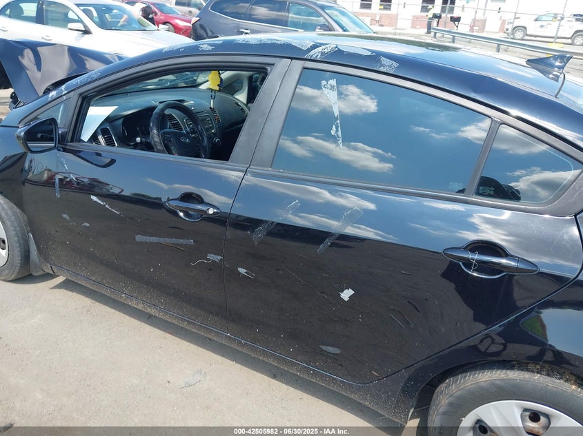 2018 KIA FORTE LX - 3KPFK4A74JE236909