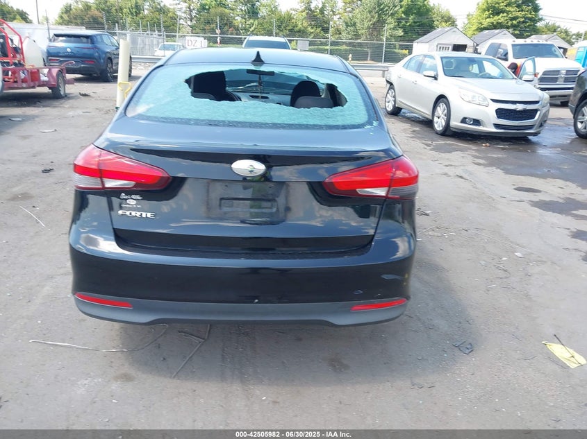 2018 KIA FORTE LX - 3KPFK4A74JE236909