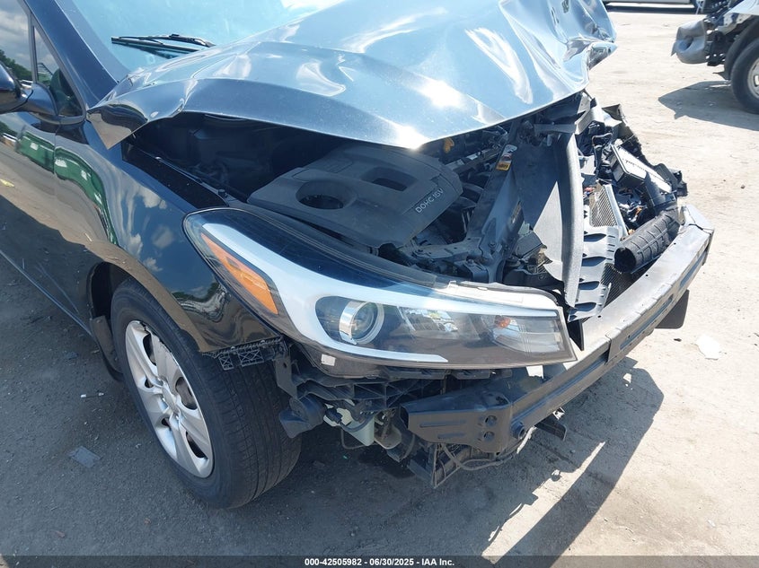 2018 KIA FORTE LX - 3KPFK4A74JE236909