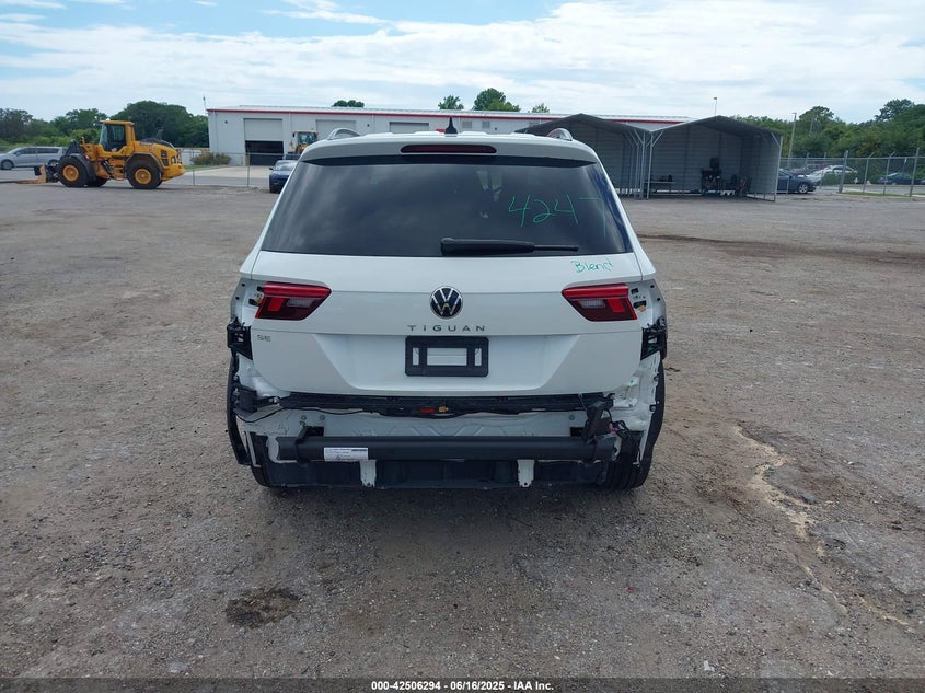 2022 VOLKSWAGEN TIGUAN VIN: 3VVCB7AX8NM105497