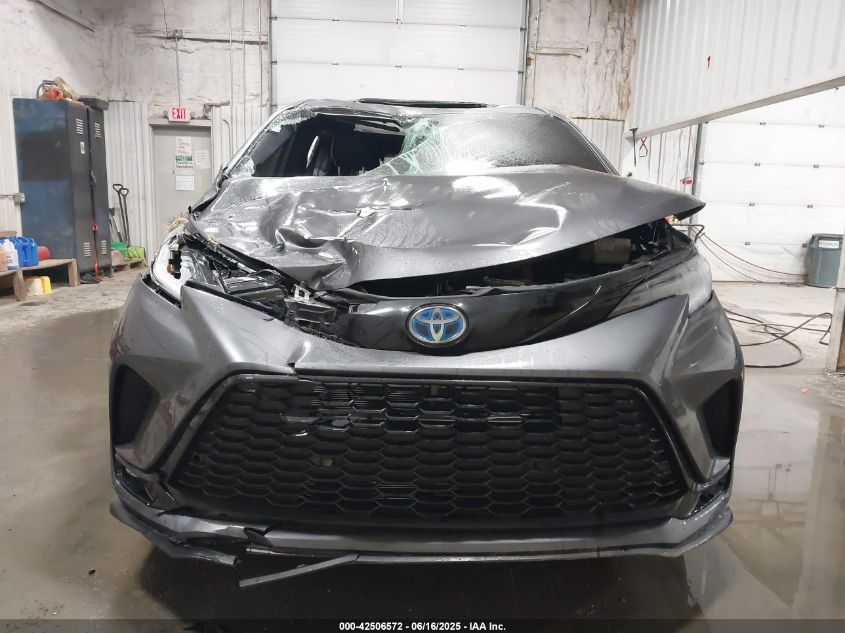 2025 Toyota Sienna - 5TDDSKFC5SS160481