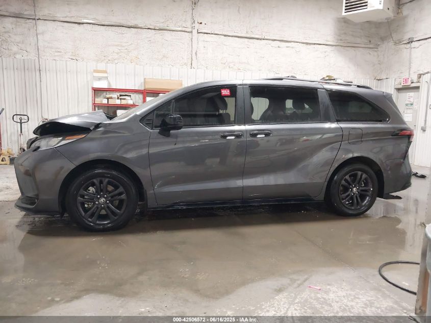 2025 Toyota Sienna - 5TDDSKFC5SS160481