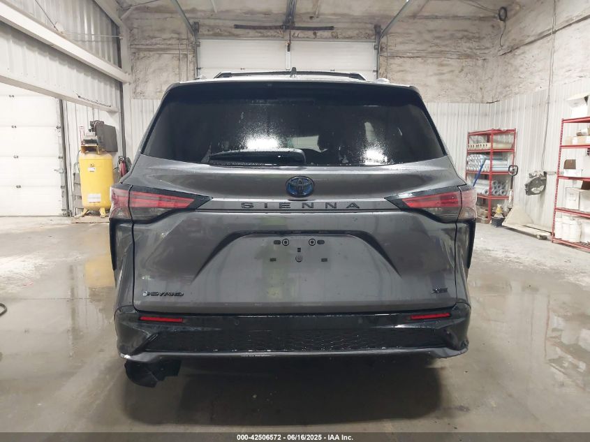 2025 Toyota Sienna - 5TDDSKFC5SS160481