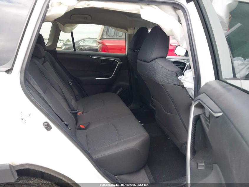 2023 TOYOTA RAV4 LE - 2T3F1RFV1PW350337