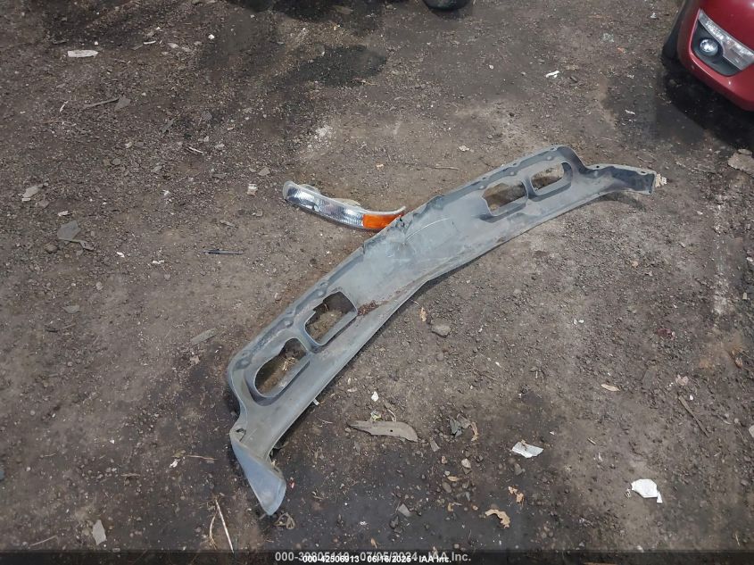 2004 Chevrolet Tahoe Ls VIN: 1GNEC13VX4R225156 Lot: 42506913