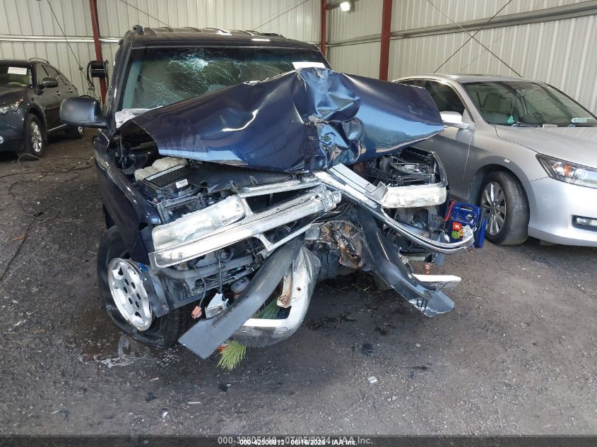 2004 Chevrolet Tahoe Ls VIN: 1GNEC13VX4R225156 Lot: 42506913