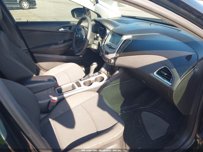 2018 CHEVROLET CRUZE VIN: 1G1BC5SMXJ7168162