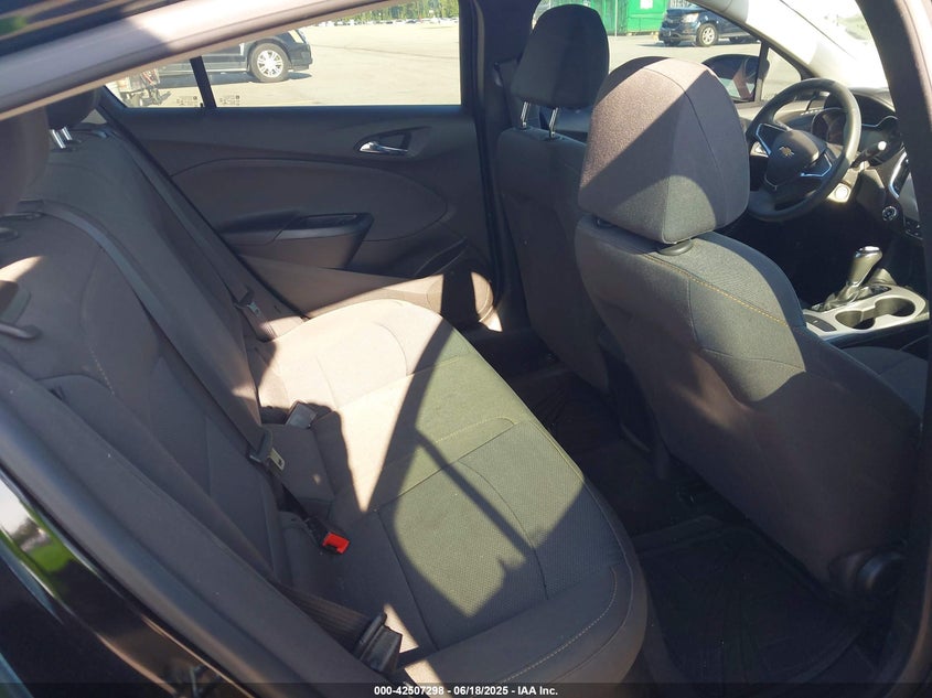 2018 CHEVROLET CRUZE VIN: 1G1BC5SMXJ7168162