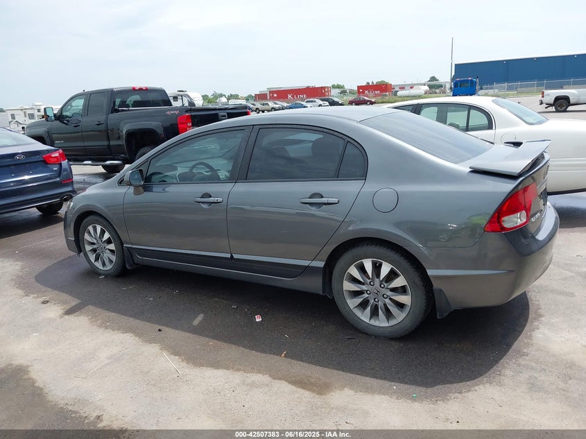 2010 HONDA CIVIC VIN: 19XFA1F83AE061507