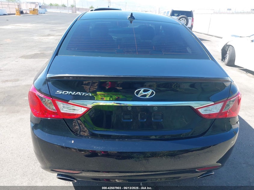 2013 HYUNDAI SONATA VIN: 5NPEC4AC1DH782153