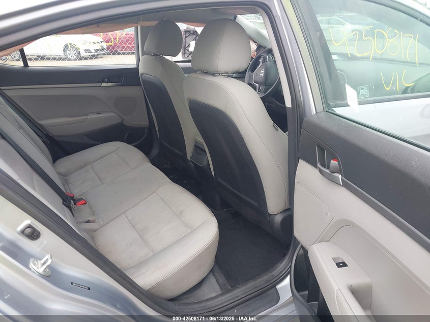 2017 HYUNDAI ELANTRA SE - 5NPD74LF6HH163108