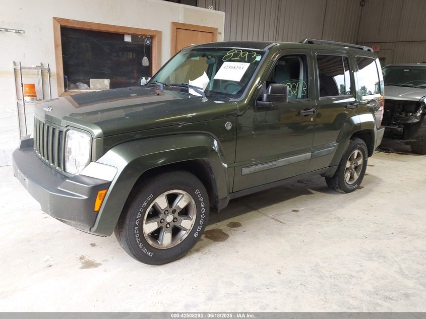 2008 JEEP LIBERTY VIN: 1J8GN28K28W253193