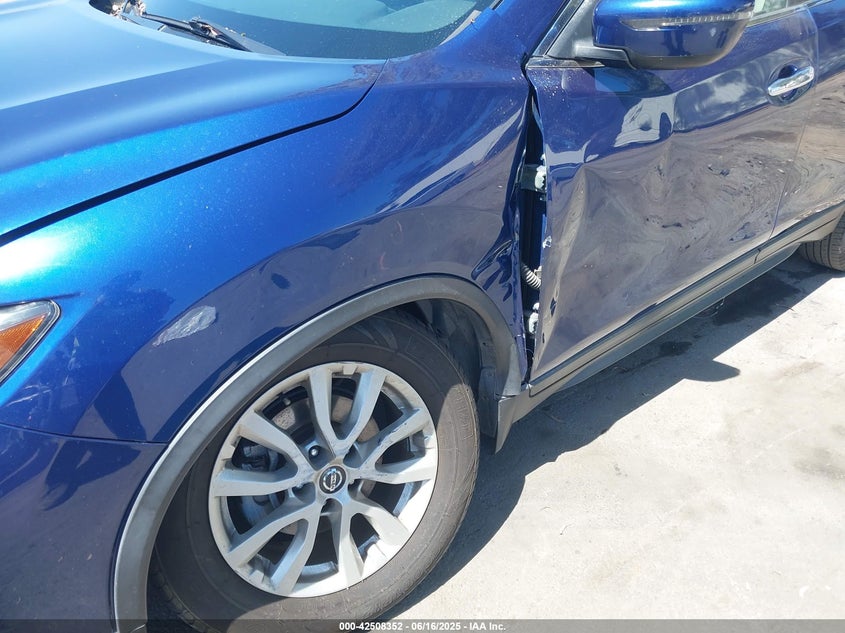 2019 NISSAN ROGUE S - 5N1AT2MT9KC811451