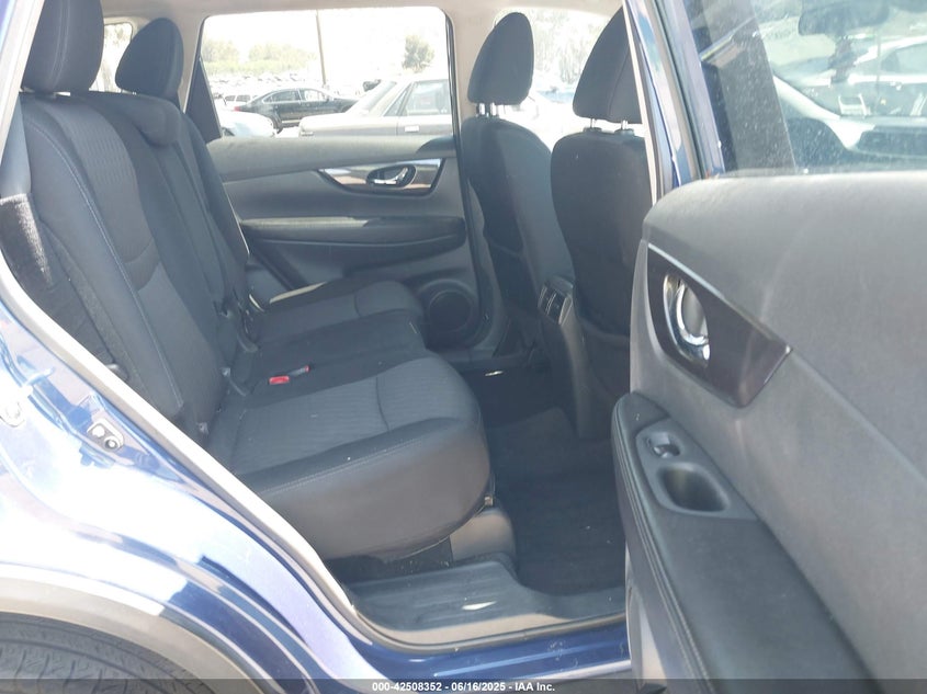 2019 NISSAN ROGUE S - 5N1AT2MT9KC811451