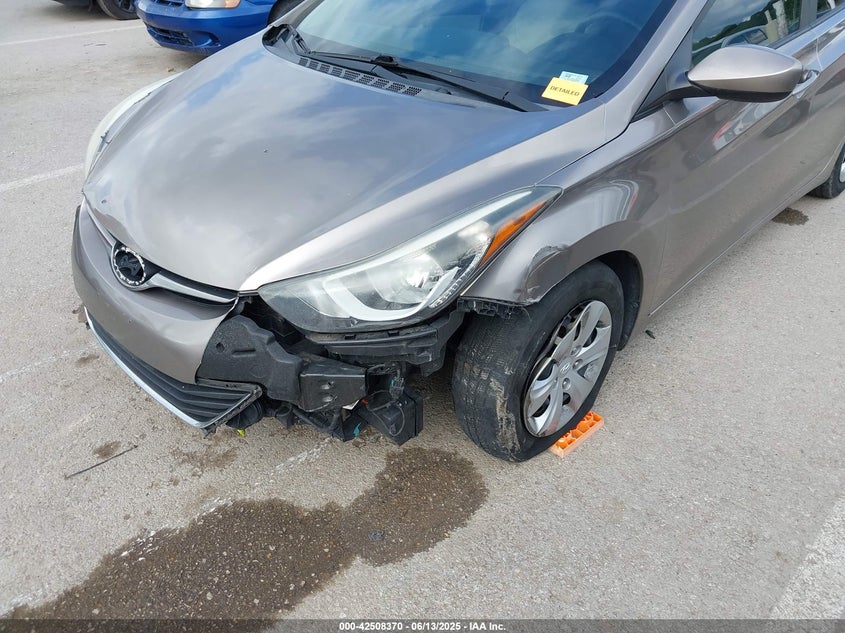 2014 HYUNDAI ELANTRA SE - 5NPDH4AE8EH492864