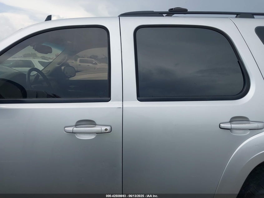 2013 CHEVROLET TAHOE VIN: 1GNSKBE05DR121669