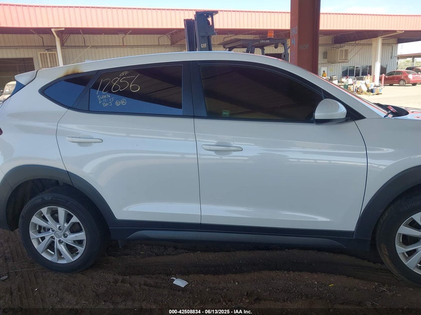 2019 HYUNDAI TUCSON SE - KM8J2CA47KU032789