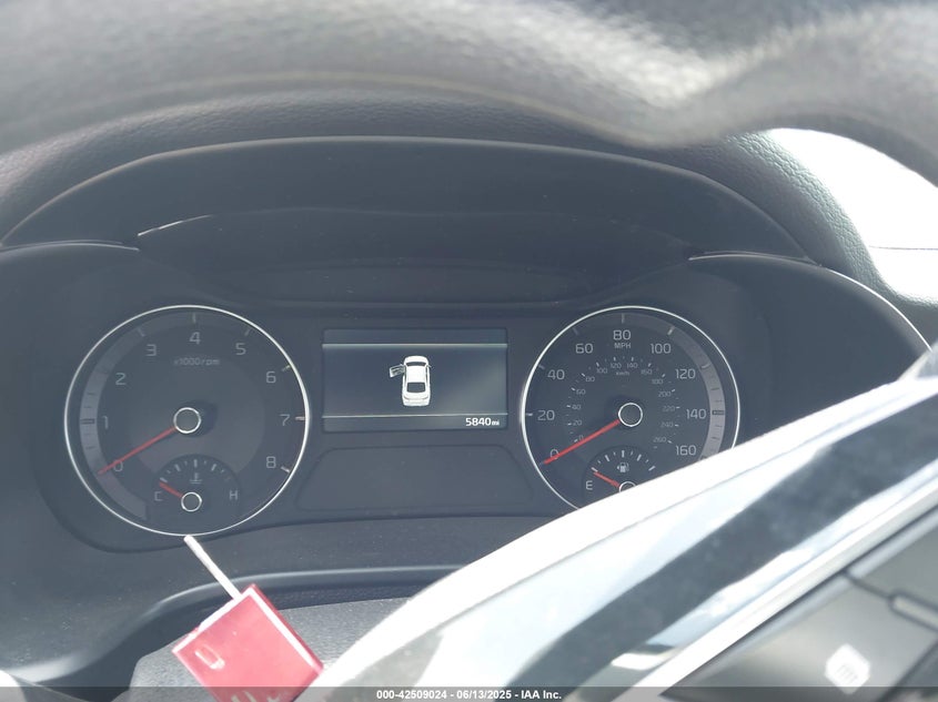 2024 KIA FORTE auction photo 7
