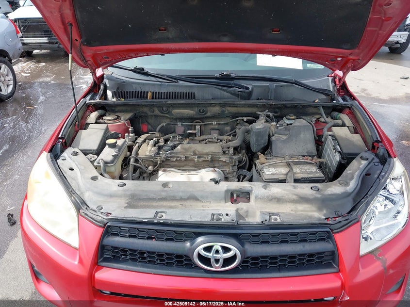 2009 TOYOTA RAV4 VIN: JTMBF33V095008826