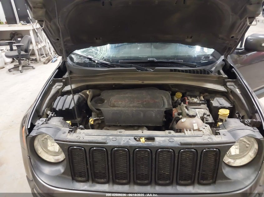 2017 JEEP RENEGADE ALTITUDE 4X4 - ZACCJBBB8HPE65619