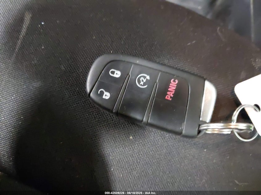 2017 JEEP RENEGADE ALTITUDE 4X4 - ZACCJBBB8HPE65619