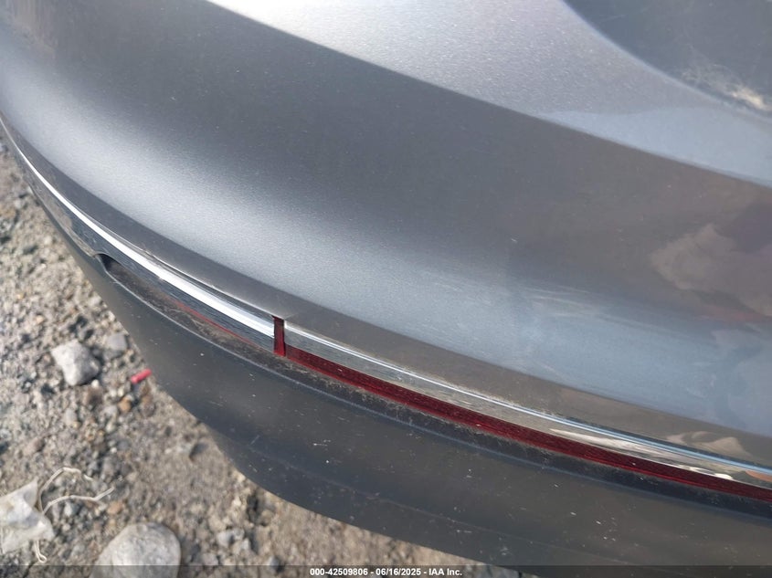 2021 VOLKSWAGEN TIGUAN VIN: 3VV3B7AX0MM003268