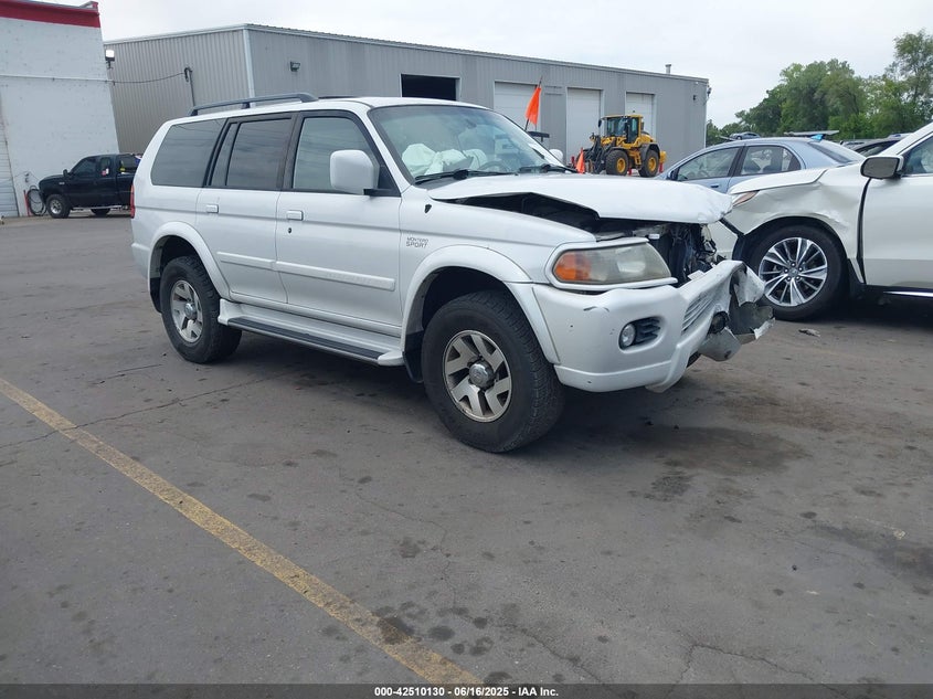 2002 Mitsubishi Montero Sport Ltd