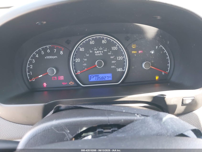 2010 HYUNDAI ELANTRA VIN: KMHDU4AD4AU880124